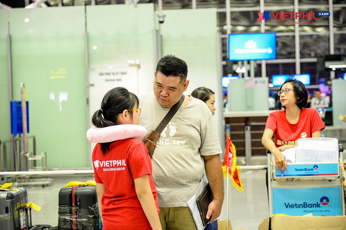 doi-khi-can-de-cho-con-di-de-tro-ve