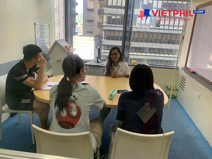 chan-dung-ban-tre-5-10-nam-storytelling