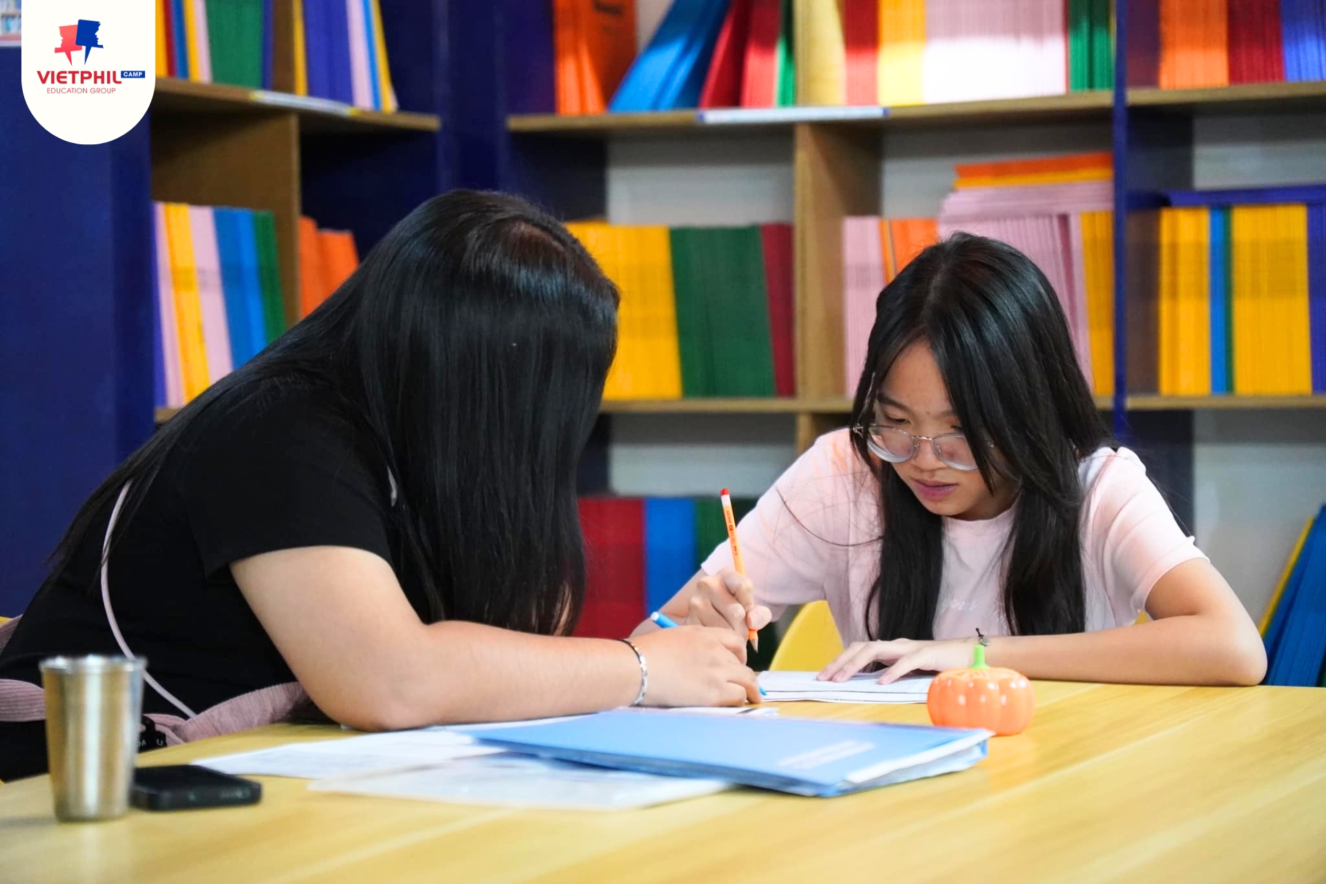 Consultation Time tai trai he B’Cebu 2024 sau tuan hoc dau tien - Cover Image