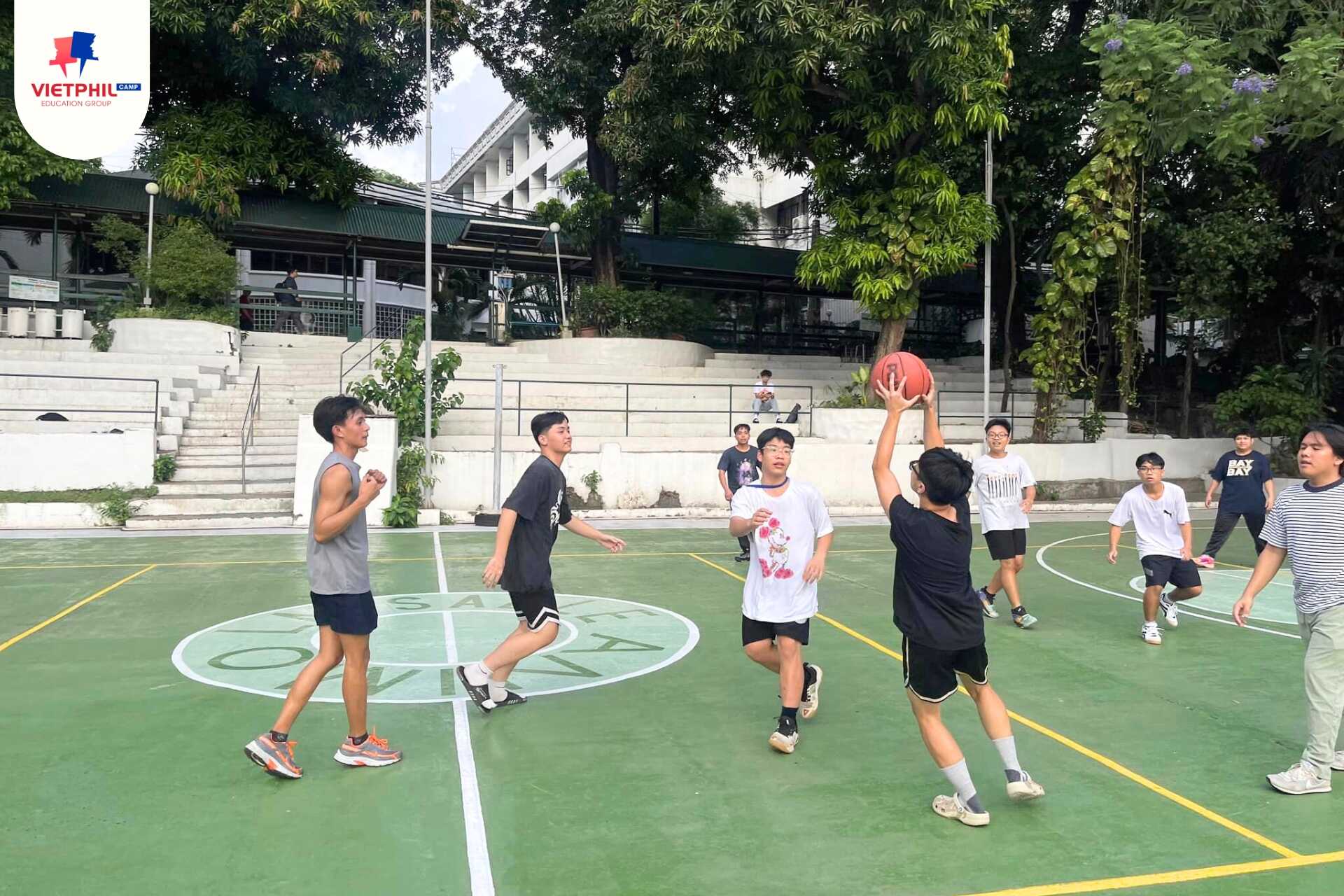văn hóa hóa thể dục thể thao tại trại hè De La Salle