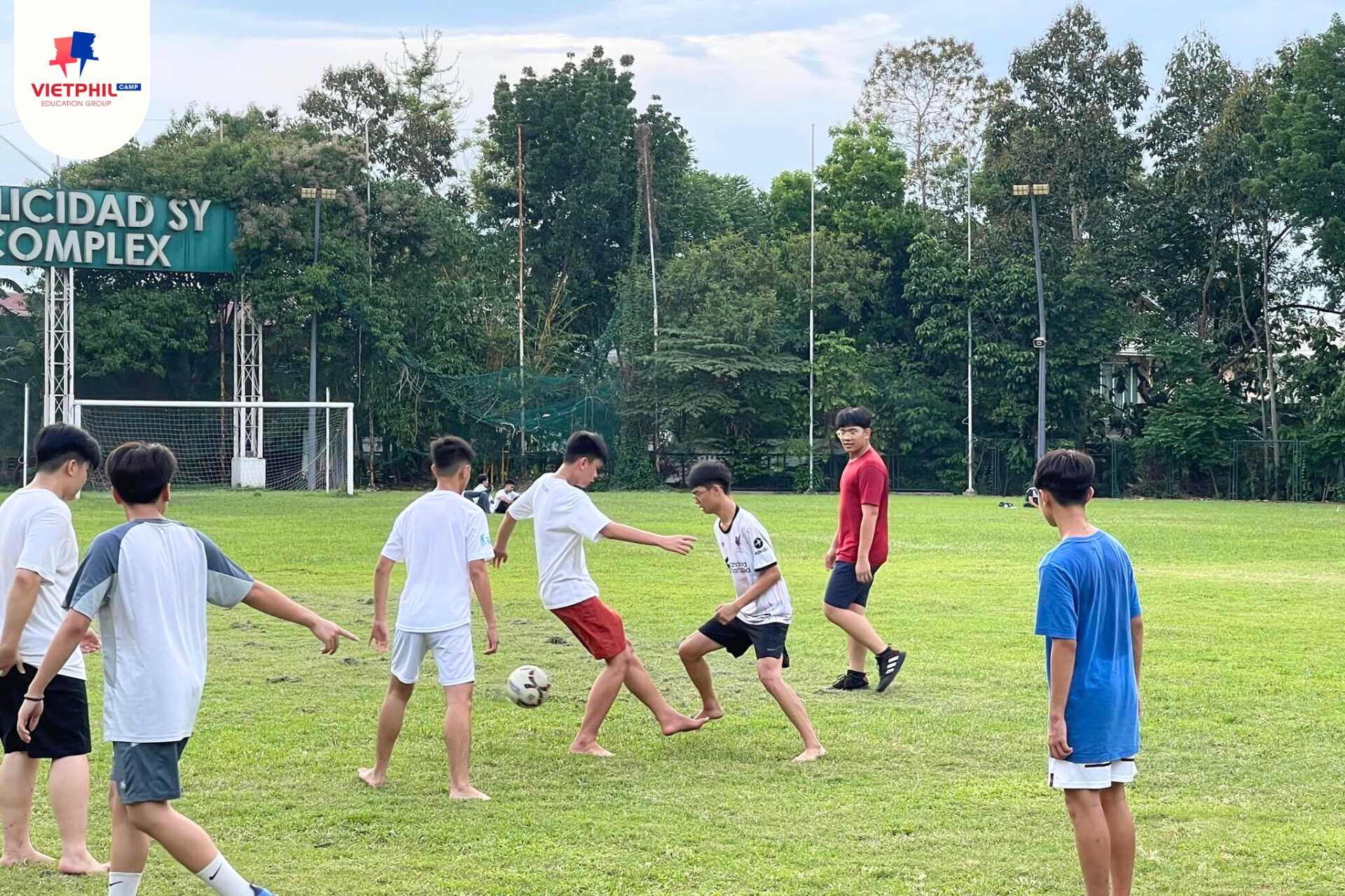 văn hóa hóa thể dục thể thao tại trại hè De La Salle