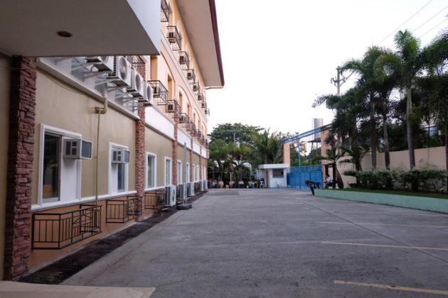 ZA-English-Facilities